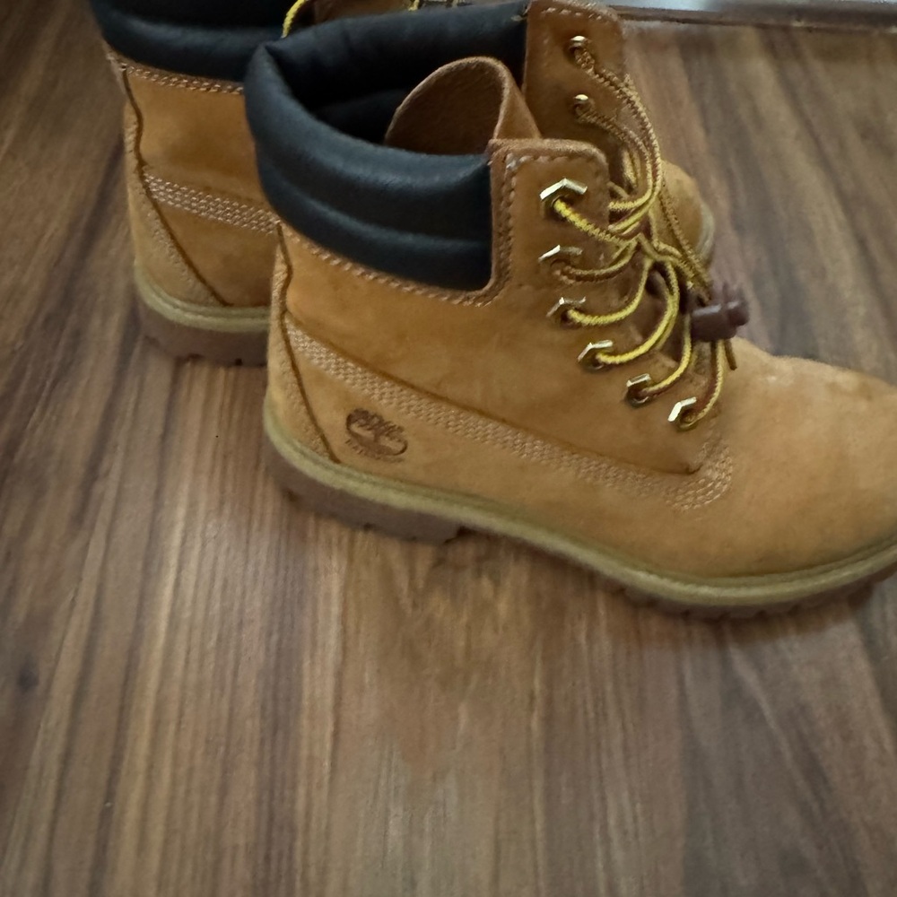 Timberland Kids Brown Boots with Black Collar